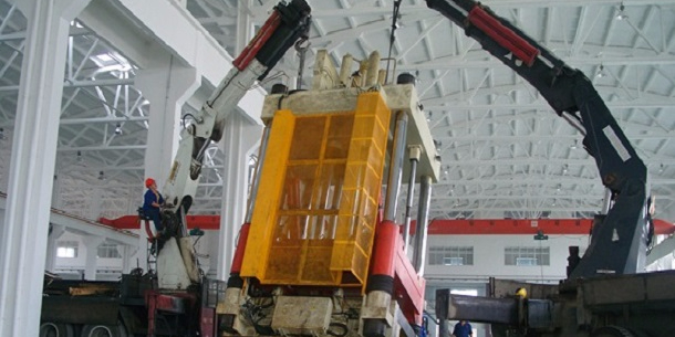 上海屹星設備搬運公司為您講述：機械設備搬運需要注意什么事項？